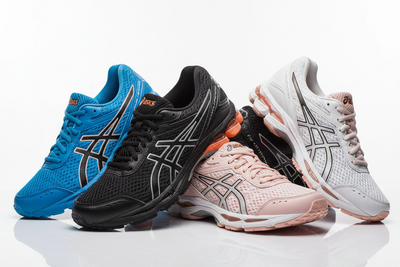 genere moi un lot de chaussure assics gel kayano